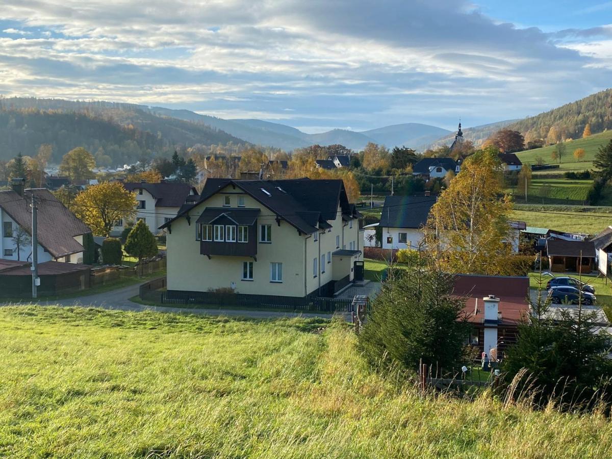 Apartman Karlovice Karlovice  Zewnętrze zdjęcie